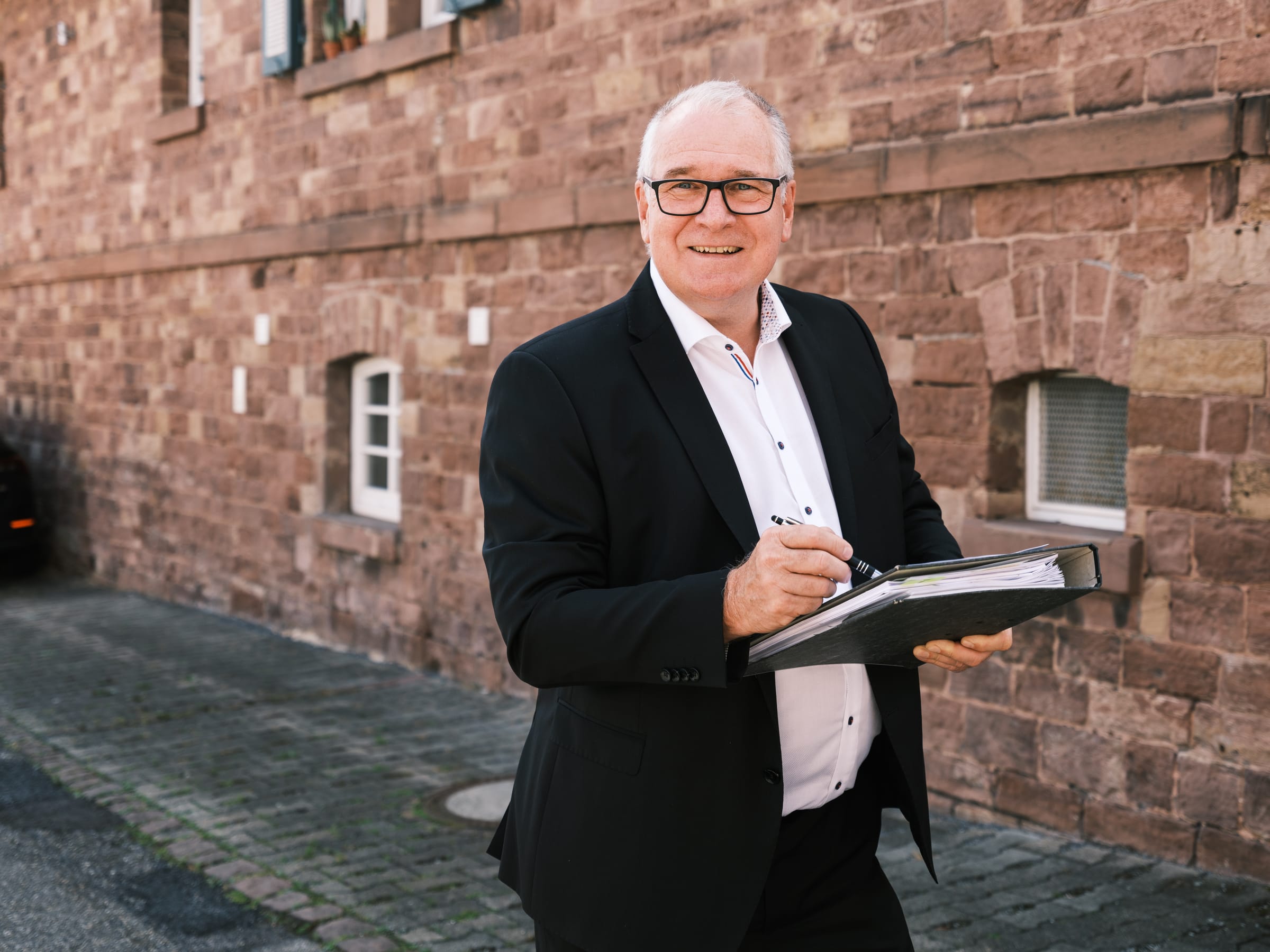 Klaus Zoll – Senior-Gutachter · DIA-Zert